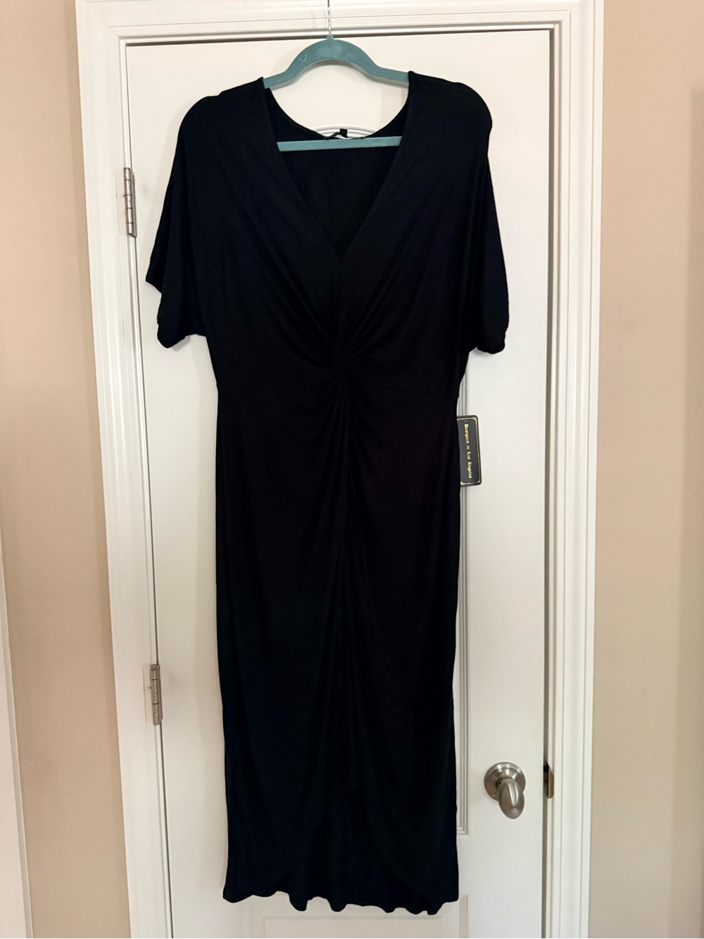 Black V-Neck Twist Front Maxi Dress - Women